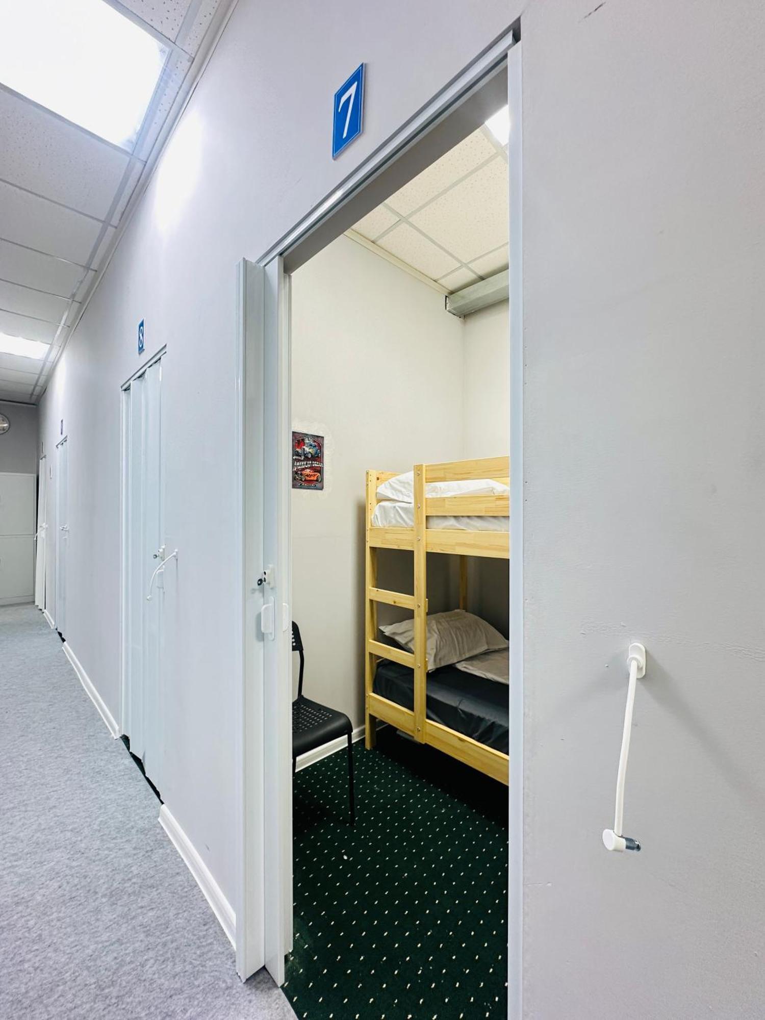 Center Capsule Hotel Alma-Ata Exteriör bild